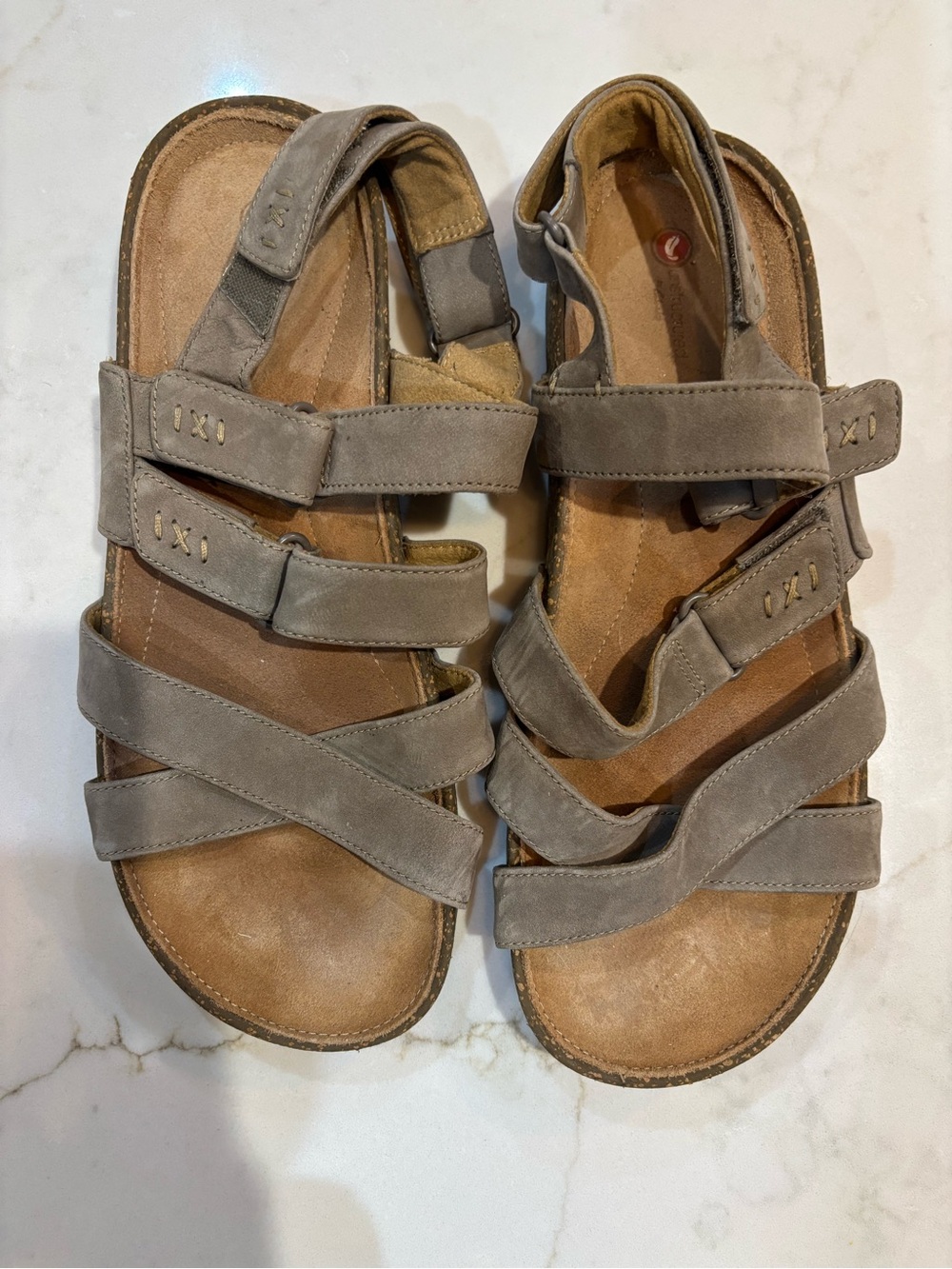 Clarks Multi-Strap Leather Sandals 8.5